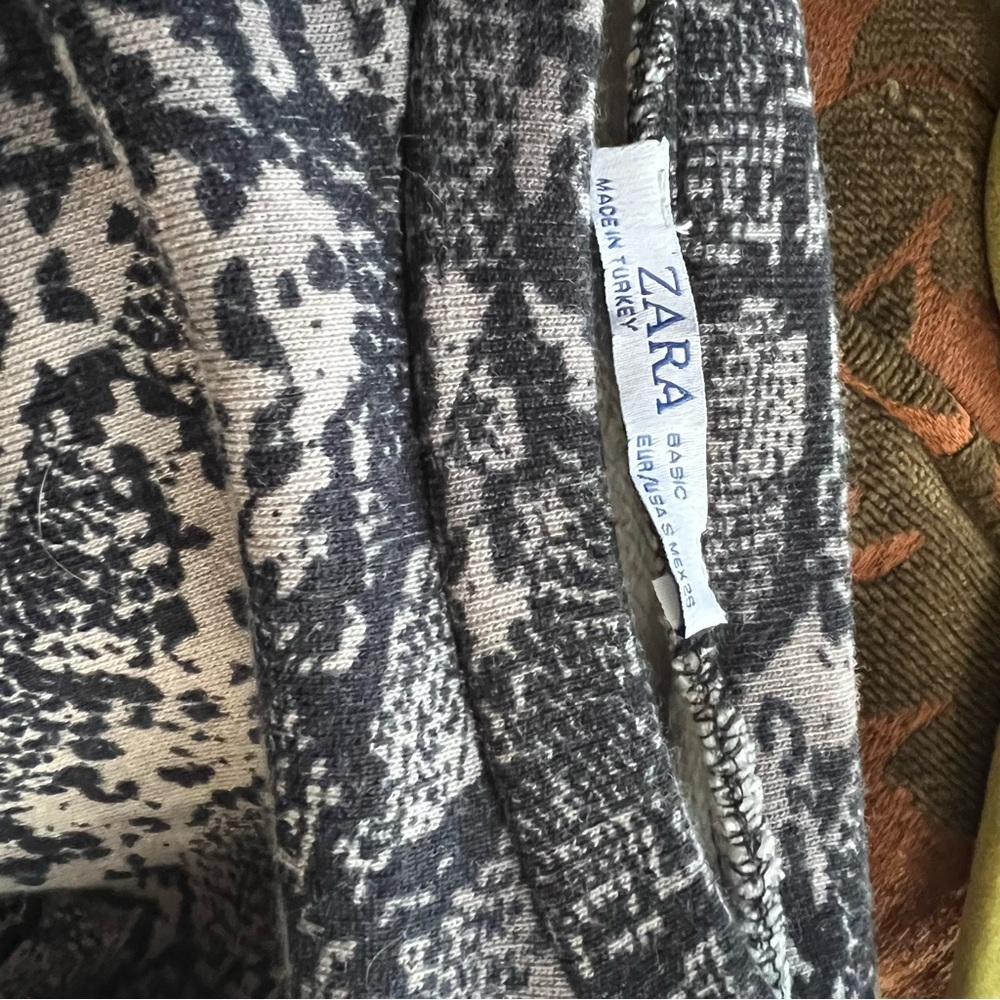 Zara Basic Black/Gray Snakeskin Printed Short Wai… - image 3